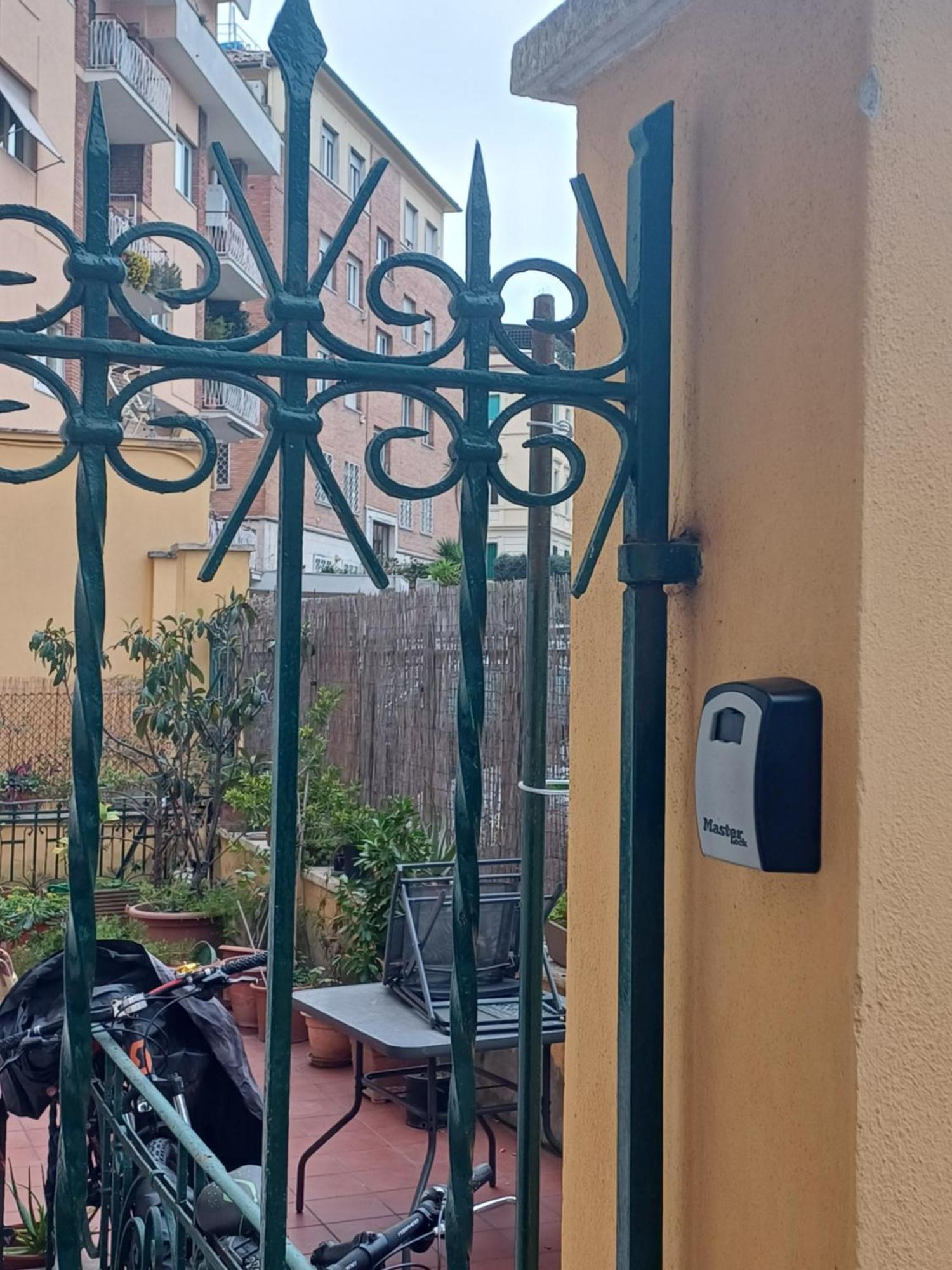 Gianicolo Sweet Home Roma Esterno foto